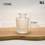 1 tk 150 ml teemant/vertikaalsete triipudega/siksakilise mustriga t&uuml;hjad aroomiteraapia pudelid eeterliku &otilde;li hajuti pudelid pilliroodifuusori pulgad t&auml;itmiseks as the picture