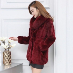 Talvine Paks Pl&uuml;&uuml;s Soe R&otilde;ivas Suur Suurus 4XL &Uuml;ler&otilde;ivas Kunstkarusnahast Krae Mood Naiste Mantlid Karvane Naiste Mantel Pehme M veinipunane v&auml;rv