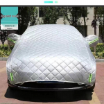 Paksenatud fliisist isoleeritud auto poolkate: P&auml;ikese-, k&uuml;lma- ja vihmakaitse. MPV Business General Model