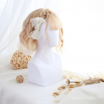 Bybrana l&uuml;hikesed lokkis parukad Naiste pruunid blondid naturaalsete juuste parukad Naiste s&uuml;nteetilisest kuumuskindlast kiust Cosplay parukas