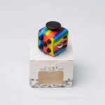 Fidget Cube, stressi ja &auml;revust leevendav m&auml;nguasi, mis sobib suurep&auml;raselt t&auml;iskasvanutele ja lastele[Kingiidee][L&otilde;&otilde;gastav m&auml;nguasi][Stressimaandaja][Pehme materjal] 4.2x4.2x4.2cm