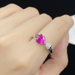 BELLA BOX # 3 Punase korundi imitatsiooniga punane turmaliin Lihtne s&uuml;damekujuline avatud s&otilde;rmus Naiste moev&otilde;rgustik Punane Live Ring Ehted 17.3mm lilla