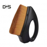 &Uuml;limalt peenest s&uuml;nteetilisest kiust autorehvide detailivaatlushari ergonoomilise k&auml;epidemega autopesu rehvipuhastusvahend Suure tihedusega kaasaskantavad autopuhastusvahendid must