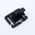 P&ouml;&ouml;rlev D-t&uuml;&uuml;pi plastikust EDC MOLLE klamber seljakoti tarvikute jaoks straw clip must