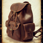 Crazy Horse nahast v&auml;likott vabaaja reisiseljakott Suure mahutavusega seljakott ehtsast nahast reisikott meestele 29*16*37cm vaarika