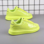 2024 Punased L&auml;ikivad Vabaaja Jalatsid Uued Hingavad Spordi Meeste Jalatsid Paaride Vabaaja Rula Jalatsid Naiste Jalatsid 44