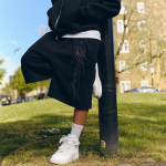 RogueWave Retro Harajuku Rock &Uuml;legabariidilised L&uuml;hikesed P&uuml;ksid Mehed Y2k Ameerika High Street Trendikas Br&auml;nd T&auml;htedega Tr&uuml;kitud Vabaaja L&otilde;dvad Laiade S&auml;&auml;ristega P&uuml;ksid Naised S