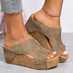 Moodsad Retro Neetidega Kiiludega Sandaalid Naistele Suvised Paksude Taldadega Avatud Varba Rannasussid Naiste Slip-on Paksude Platvormidega Sandaalid Suurused 35 beež