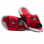 Jordan Meeste Hydro IV Retro Sandaalid 41
