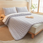 Veekindel kattemadrats Antibakteriaalne ja lestakindel voodimatt libisemiskindel madratsikate Veekindlad paksud tepitud voodikatted(Padjap&uuml;&uuml;rid puuduvad ) 200x220cm(78.74x86.6inch)