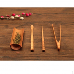 Bambusest valmistatud Hiina teetseremoonia t&ouml;&ouml;riistad