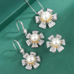 Austraalia Fritillaria P&auml;rlkaelakee Naiste Isikup&auml;rane Mikro-S&auml;titud Lilleline P&auml;rls&otilde;rmus Moodne Pendelr&auml;ndaja Valge P&auml;rl