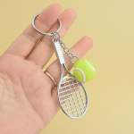 Naljakas tennisereketi ripatsiga v&otilde;tmehoidja naistele Meestele armas spordiv&otilde;tmehoidja Loominguline seljakoti kaunistus Aksessuaarid Kingitused