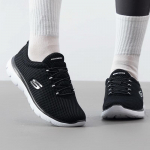 Skechers Naiste 12985-BKW K&auml;imiskingad 9.5