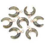 Looduslikest kividest ripats Kuu kujuga kristallselge kvarts obsidiaan v&auml;lkkivi amulett ehete valmistamiseks DIY kaelakee k&otilde;rvar&otilde;nga aksessuaarid 15x18mm 2Pc/15x18mm-Green Flash