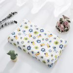 Kvaliteetne beebi puuvillane latekspadi 1-6-aastastele lastele universaalne magamispadi multifilmi mustriga poistele ja t&uuml;drukutele v&auml;ike padi