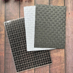 2D reljeefse tekstuuriga plastist vormimall isetegemise printimiseks ja k&auml;siraamatukaartide jaoks 105x148mm