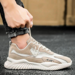 Meeste vabaajajalatsid v&auml;listingimustes v&otilde;rk hingavad meeste jooksu spordijalatsid 2024 mood mugavad paeltega meeste tennisejalatsid zapatillas 42 beež