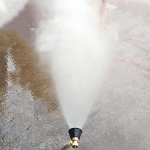 K&otilde;rgsurve pestitsiidipihusti otsik Reguleeritav vasest vee v&auml;ljalaskeotsik lillemuru piserdamiseks