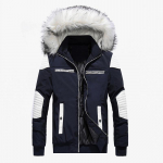 Meeste pikk polsterdatud mantel suure karvakrae ja paksu meeste mantliga XXXL