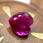 Looduslik Vapustav Roosa Rubiin S&uuml;damekujuline 9.20 Ct Lahtine V&auml;&auml;riskivi SERTIFITSEERITUD 12.3 mm approx roosa