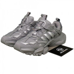 adidas XLG RUNNER DELUXE Jooksukingad JR9174 Unisex Hall EU 44.5 hall v&auml;rv/metallik h&otilde;bedane v&auml;rv
