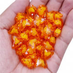 20 tk 15 mm v&auml;rvilised liblikakujulised helmed kahekihilised liblikakujulised DIY k&auml;sit&ouml;&ouml;helmed ehete valmistamiseks karmiinpunane v&auml;rv