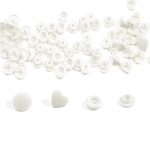 10 komplekti KAM-n&ouml;&ouml;bid T5 plastist kl&otilde;psn&ouml;&ouml;bid 12 mm t&auml;he-/s&uuml;damekujulised sanp-kinnitused beebiriiete klambrite jaoks R&otilde;ivaste tarvikute nupp Heart valge