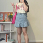 Naiste l&uuml;hike seelik suure suurusega k&otilde;rge v&ouml;&ouml;kohaga kalasaba teksariidest pool keha seelik varjatud k&otilde;htu n&auml;itav &otilde;huke s&otilde;napakett puusa l&uuml;hike seelik S must