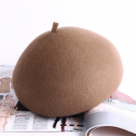 Naiste &scaron;ikk lummav m&uuml;ts, kokteil pulmakiriku peakate, kentsakas peakate Vilt Bowler barett 100% villane pillerkaarkork M 56-58cm