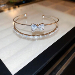 2023. aasta uued peened, lihtsate lehtedega lahtised k&auml;ev&otilde;rud, elegantsed moeliblikad, magusad k&auml;ev&otilde;rud, naiste s&auml;delevad ehted 18