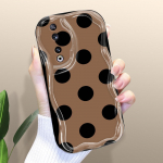 Armas koomiksimustriga kreemjas tekstuuriga korpus Lainelise servaga pehme silikoonkaanega telefoni&uuml;mbris Huawei Honor Infinix Tecno iPhone'i jaoks Honor 20 valge
