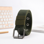 Meeste kunstnailonist n&ouml;&ouml;pn&otilde;elaga pandlaga v&ouml;&ouml;, moodne v&auml;litingimustes kasutatav taktikaline spordiv&ouml;&ouml; Lihtne p&uuml;ksirihm