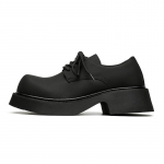 Kevadised ja s&uuml;gisesed Big Head Derby nahast kingad paaridele paksu talla, k&otilde;rgendatud k&otilde;rguse ja vabaaja &uuml;he sammuga jalaga 35 must