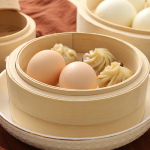 K&auml;sit&ouml;&ouml;na valmistatud bambuseauruti &uuml;mmargune summ ja kukkel Baozi k&ouml;&ouml;giviljade jaoks 18 cm 18cm