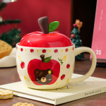 High Value Apple Cup with Lid Mug Christmas Ceramic Cup Hand Drawn Cartoon Cute Coffee Cup Souvenir 420ml