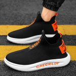 Meeste Kingad Tossud meeste vabaaja Meeste kingad tennised Luksuslikud kingad Treener Race Hingavad jalan&otilde;ud mood jooksujalatsid naistele 44