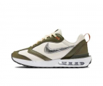 Nike Air Max Dawn Jooksukingad Naiste FZ4239-300 Suurus EU 36.5 valge