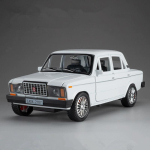 1:18 LADA 2107 Sulamist Auto Valatud Mudelid & M&auml;ngus&otilde;idukid Metallist M&auml;nguauto Mudel Heli ja Valgus T&otilde;mba Tagasi Kollektsioon Laste M&auml;nguasi valge