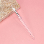 1 tk huulel&auml;ike aplikaator, silikoonist huuleharjad tolmukorgiga meigipintsliga valge