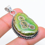 Looduslik roheline p&auml;ikesekvartsist v&auml;&auml;riskivi 925 sterlingh&otilde;bedast ripats 1,89 Z7z47