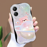 Armas koomiksimustriga kreemja tekstuuriga korpus, lainelise servaga pehme silikoonkaanega telefoni&uuml;mbris Xiaomi Redmi jaoks Redmi 13 5G puhas