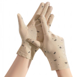 1 paar p&auml;ikesekaitsekindaid Naiste l&uuml;hikesed kevadsuvised jalgratturi kindad, hingavad elastsed p&auml;ikesekaitsekindad veinipunane v&auml;rv