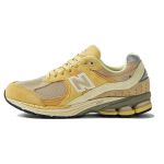 AURALEE x New Balance 2002R Liivav&auml;rvi Unisex Tossud Kollakaspruun Kollane Beež M2002RE1 42.5