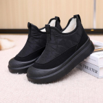 Naiste talvised soojad tursked platvormiga lumesaapad, libisemiskindlad veekindlad pahkluu saapad, mugavad kunstkarusnahast vooderdisaapad naistele k&otilde;ndimiseks 39