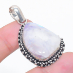 Natural Moonstone Gemstone 925 Sterling Silver Jewelry Pendant 2.05 q7p81