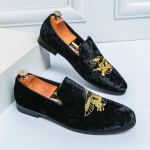 Moodne Mood Suede Nahast Kingad Meeste Kingad Ametlikud Slip-on Tikitud Mokassiinid Ehtsad Vabaaja &Auml;rik Kingad Meeste Luksuslikud Pulma Mokassiinid 38 must