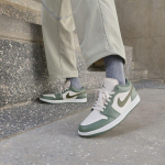 Jordan 1 Low Vintage Lichen 44.5