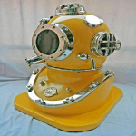 Sukeldumiskiiver Bostoni s&uuml;vamere sukeldujate kroomkollase viimistlusega kiiver