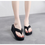 Flip-flops Naiste sussid Naiste kingad Ms. &Uuml;li&otilde;pilaste Korea versioon, lahedad jahedad sussid, uued k&otilde;rged paksu p&otilde;hjaga suvised rannajalatsid 36